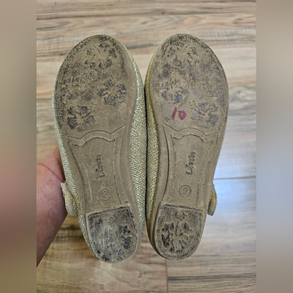 5 Pairs Shoes Bundle - Picture 4 of 15